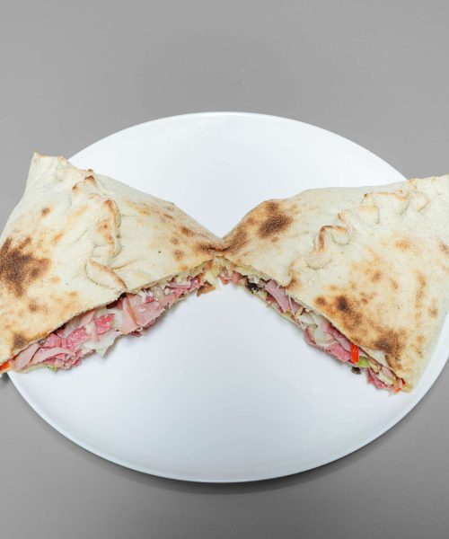_toscana ettenleur_Food_calzone